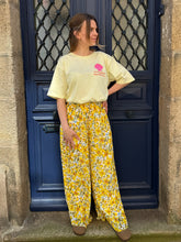 Charger l'image dans la galerie, Pantalon plissé fluide Annie jaune