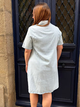 Charger l'image dans la galerie, Robe courte rosalie en jean Curvy