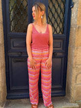 Charger l'image dans la galerie, Pantalon Crochet Ajouré Multicolore Cameron – Bohème Chic