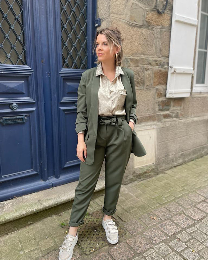 Ensemble Lyo kaki