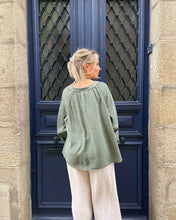 Charger l&#39;image dans la galerie, Chemise Elsa Kaki
