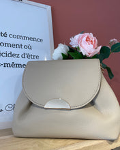 Charger l&#39;image dans la galerie, Sac Po beige
