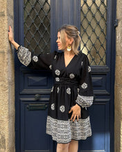 Charger l&#39;image dans la galerie, Robe Tina
