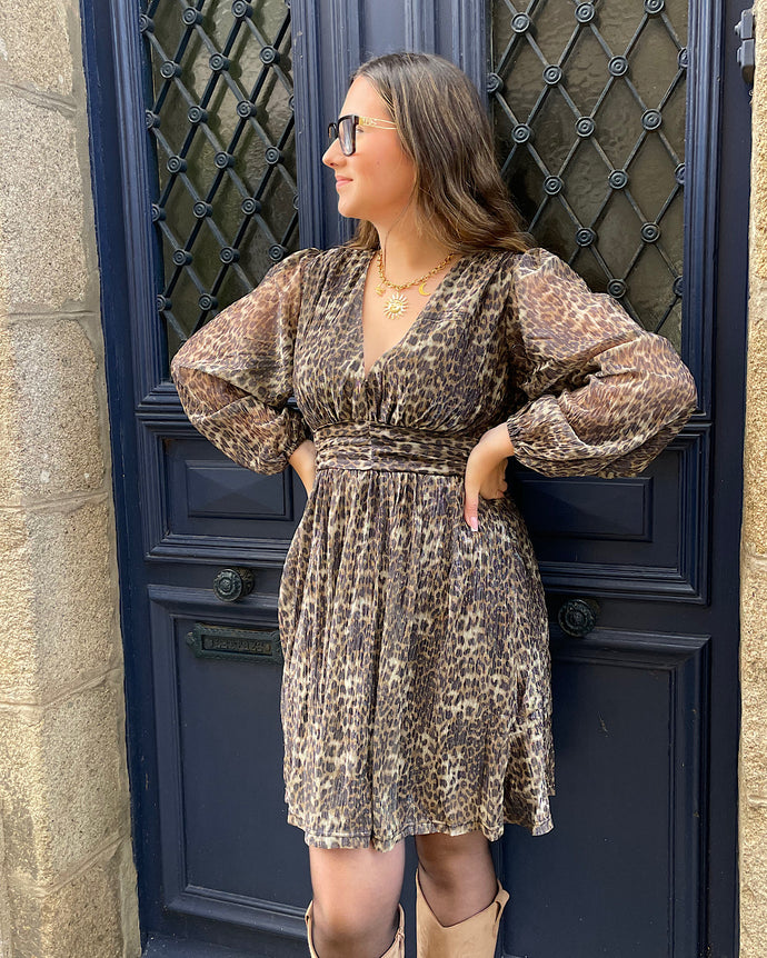 Robe Nya