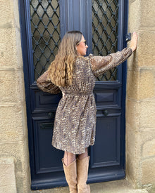 Robe Nya