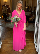Charger l&#39;image dans la galerie, Robe Albane fuchsia
