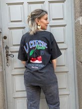 Charger l&#39;image dans la galerie, Tshirt la cerise

