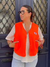 Charger l&#39;image dans la galerie, Veste sans manches orange Allia
