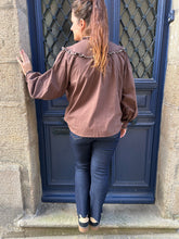 Charger l&#39;image dans la galerie, Blouse Daisy chocolat
