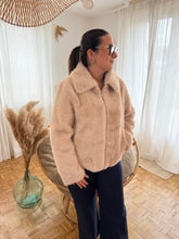 Charger l&#39;image dans la galerie, Veste Julie beige

