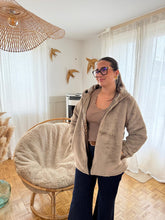 Charger l&#39;image dans la galerie, Parka bronze irisé
