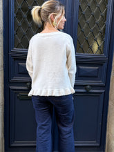 Charger l&#39;image dans la galerie, Gilet Laura Beige
