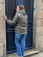 Charger l&#39;image dans la galerie, Parka reversible courte kaki
