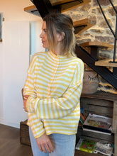 Charger l'image dans la galerie, Gilet rayé Vyla
