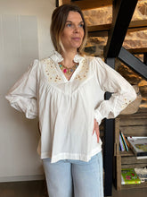 Charger l'image dans la galerie, Blouse blanche Isador
