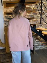 Charger l'image dans la galerie, Trench Faust rose
