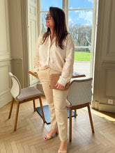 Charger l'image dans la galerie, Pantalon beige Chrystele
