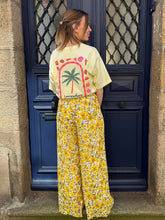 Charger l'image dans la galerie, Pantalon plissé fluide Annie jaune
