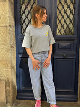 Charger l'image dans la galerie, T-shirt gris manches courtes Sun
