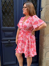 Charger l'image dans la galerie, Robe courte rose Vittoria
