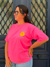 Charger l'image dans la galerie, tshirt rose fluo lamour au soleil
