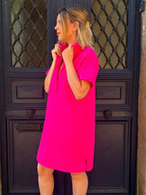 Charger l'image dans la galerie, Robe courte fuchsia Taylor
