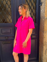 Charger l'image dans la galerie, Robe courte fuchsia Taylor
