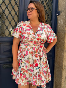 Robe courte fleurie Ara