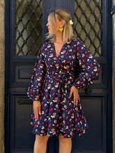Charger l'image dans la galerie, Robe courte Fleuri marine Zazou
