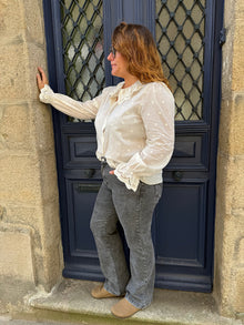 Blouse écrue col Claudine curvy Marie