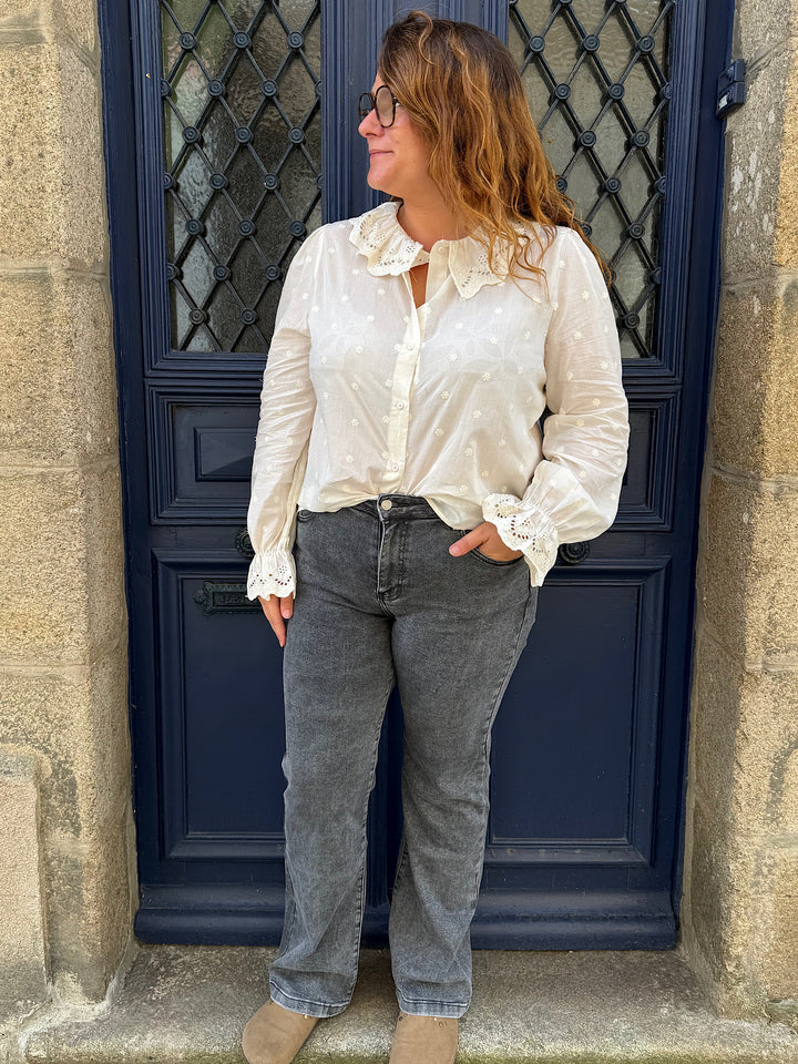 Jean Gris Amelia Curvy