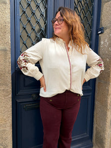 Blouse Ecrue Steren – Broderie Florale Bohème Chic