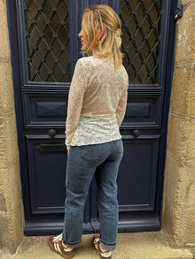 Jean Mom fit Brad