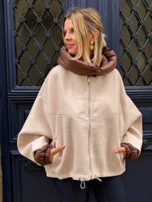 Manteau écru a capuche amovible Elena