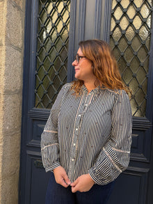 Blouse rayée bleu a noeuds marrons Eleonore