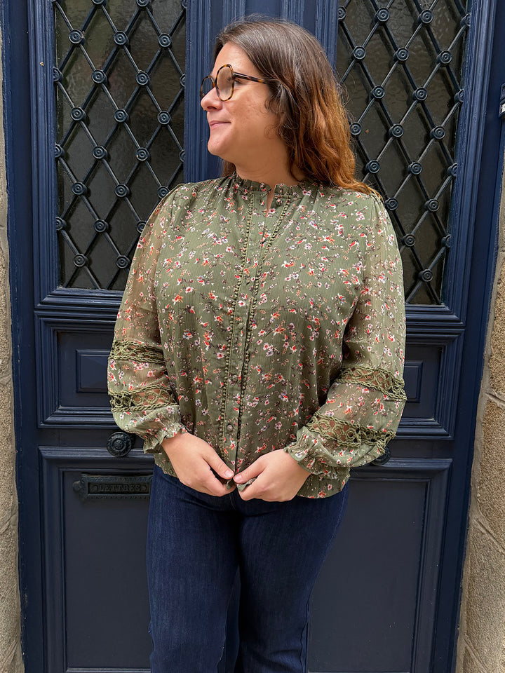 Blouse fleurie kaki curvy