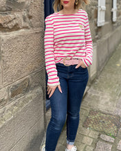 Charger l&#39;image dans la galerie, Tshirt rose Georgina
